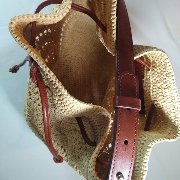 Sezane NWOT La Maroquinerie Sézane Paris 'Alma' cream w-brown leather bucket bag - Picture 12 of 16